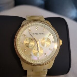 Michael Kors Gold Watch MK-5255